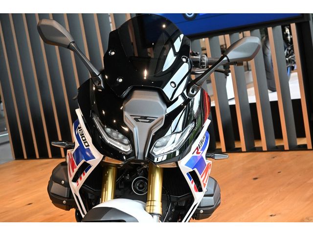 bmw - r-1300-rs
