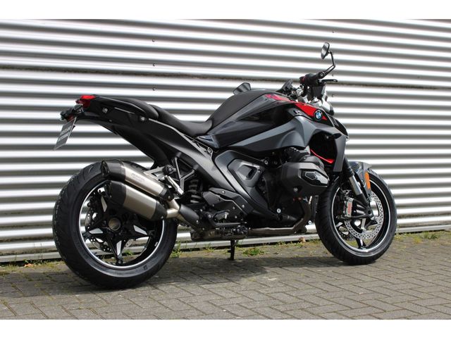 bmw - r-1300-r