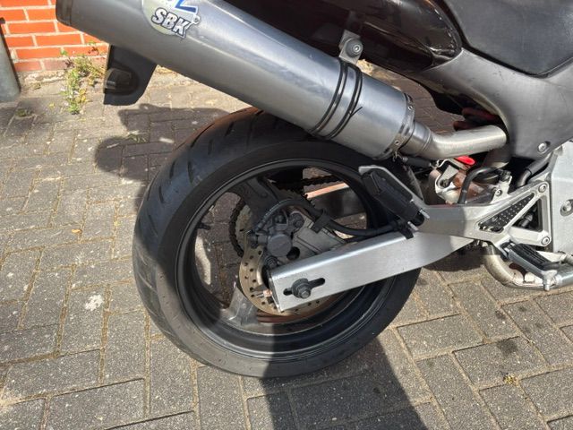 honda - cb-600-s