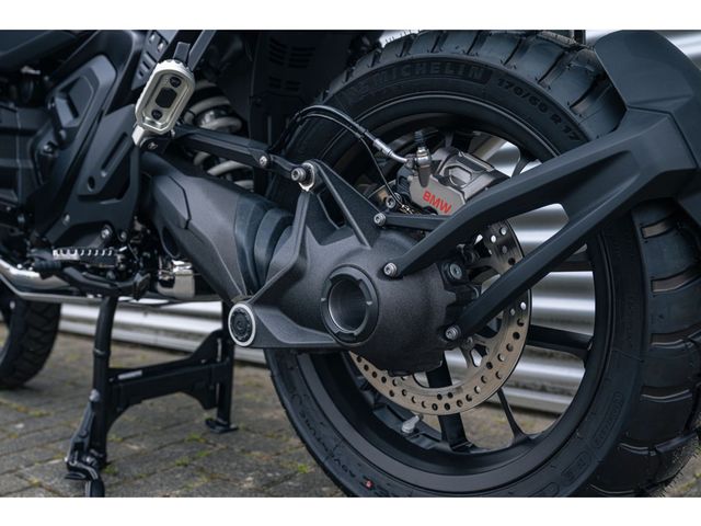 bmw - r-1300-gs-adventure