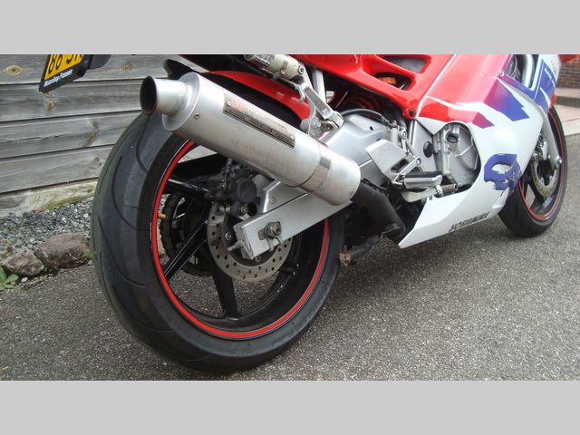 honda - cbr-600-f