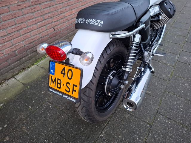 moto-guzzi - v-7-ii-stone