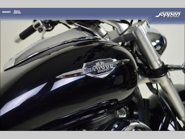 suzuki - new-intruder-m-800