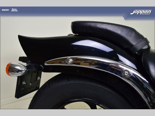 suzuki - new-intruder-m-800