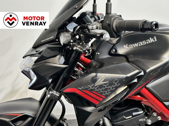 kawasaki - z900
