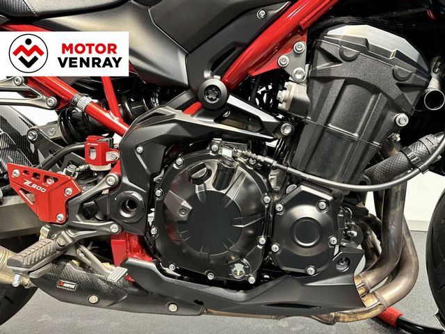 kawasaki - z900