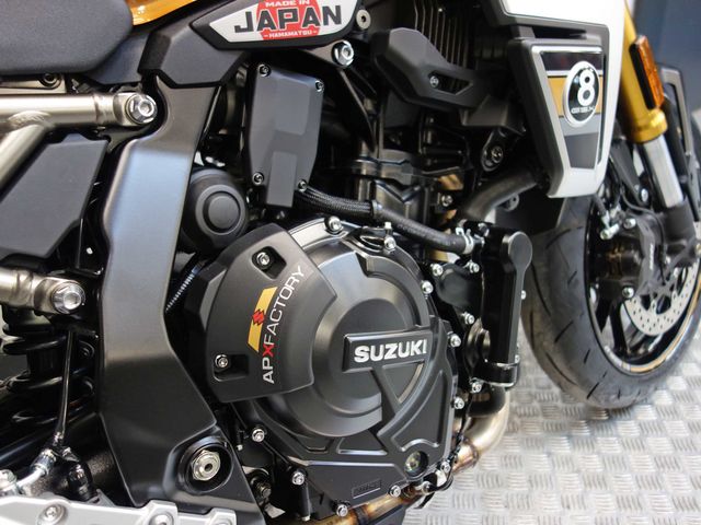 suzuki - gsx-8t