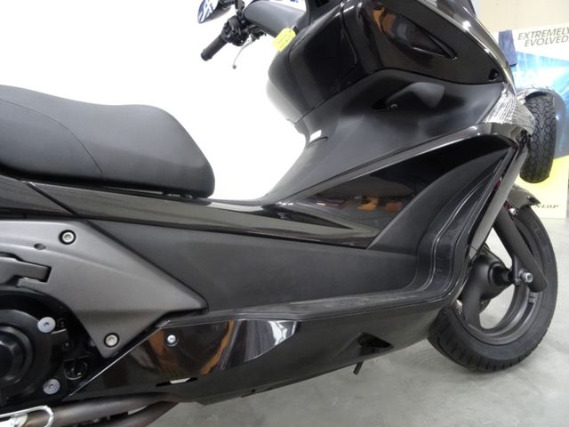 honda - fjs-400-silverwing