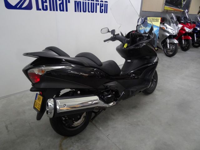 honda - fjs-400-silverwing