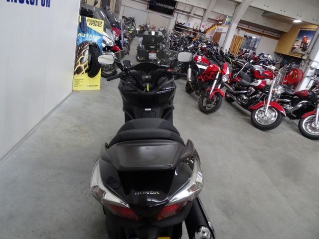 honda - fjs-400-silverwing