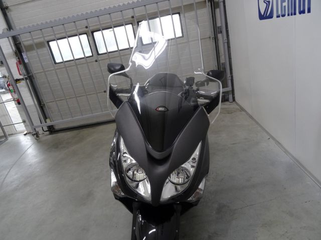 honda - fjs-400-silverwing