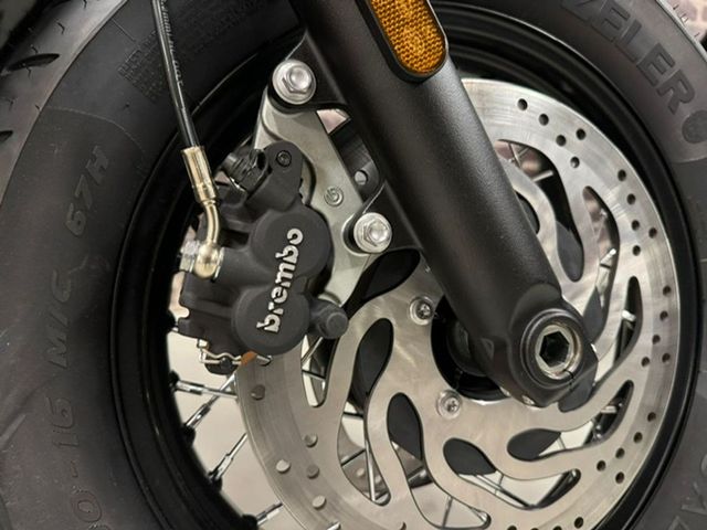 triumph - bonneville-bobber