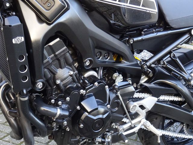 yamaha - xsr-900-abs