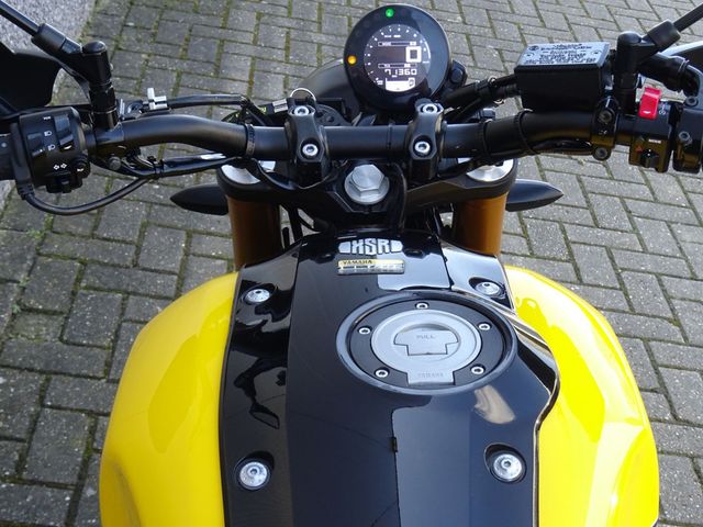 yamaha - xsr-900-abs