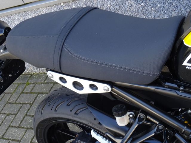 yamaha - xsr-900-abs