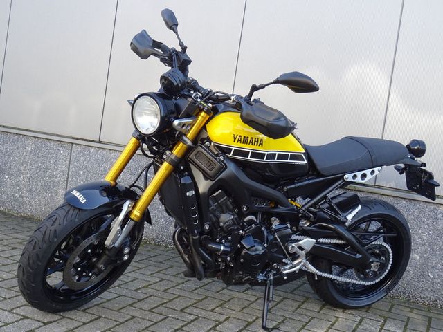 yamaha - xsr-900-abs