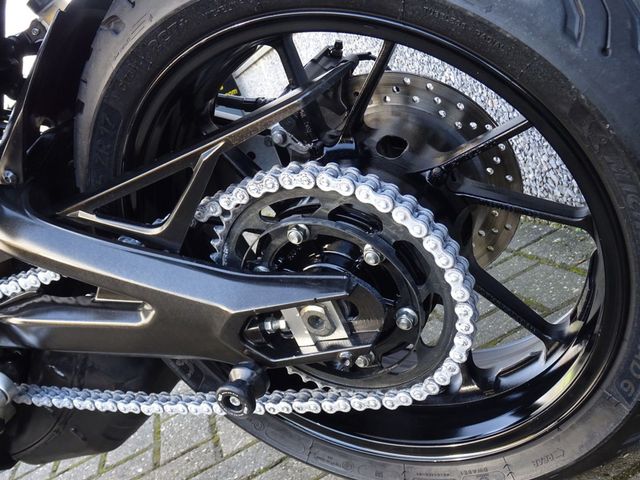 yamaha - xsr-900-abs