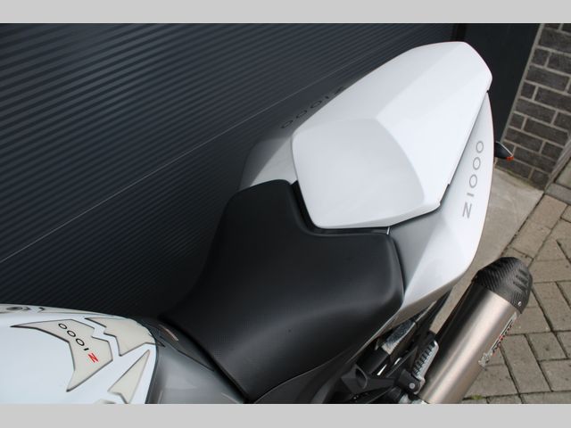 kawasaki - z1000-abs
