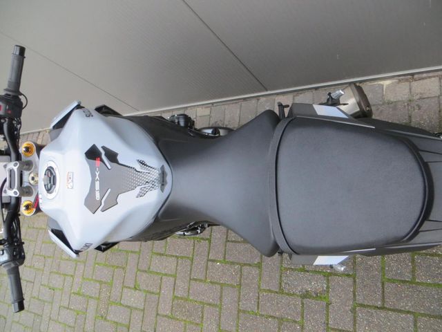 suzuki - gsx-s-1000-abs