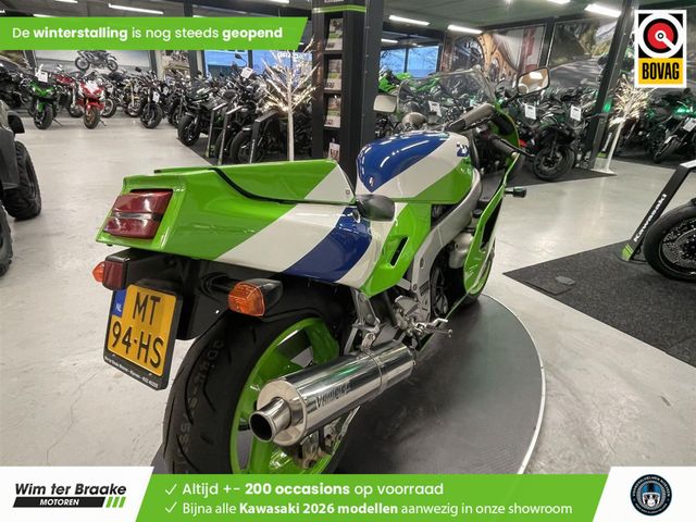 kawasaki - zxr-750
