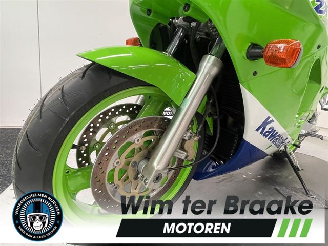 kawasaki - zxr-750