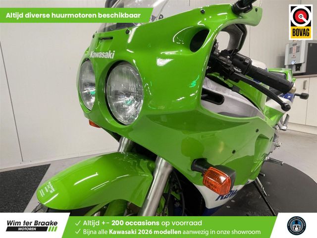 kawasaki - zxr-750