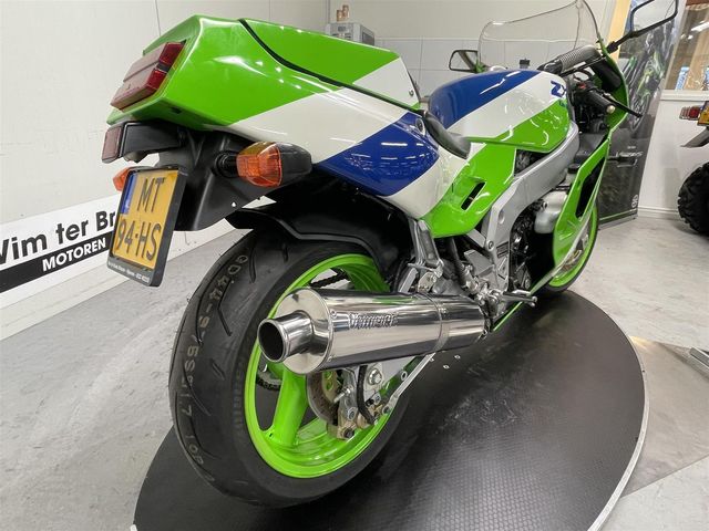 kawasaki - zxr-750
