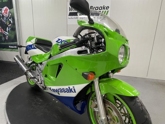 kawasaki - zxr-750