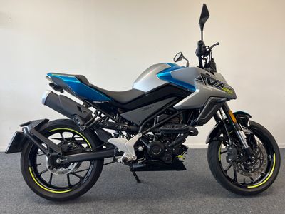 CFMOTO 125 NK – foto 2