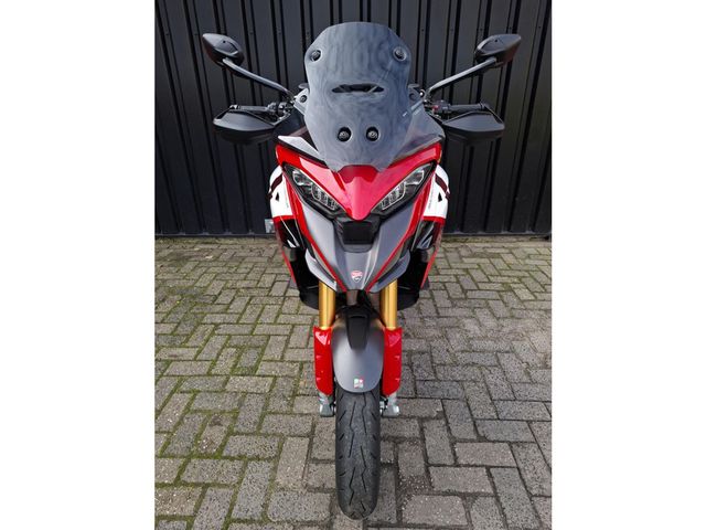 ducati - multistrada-v4-pikes-peak