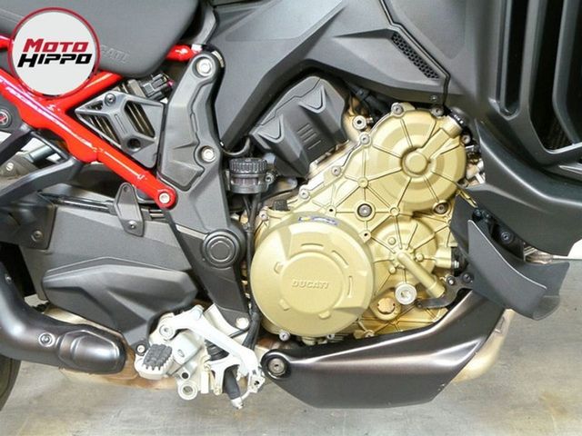 ducati - multistrada-v4-pikes-peak