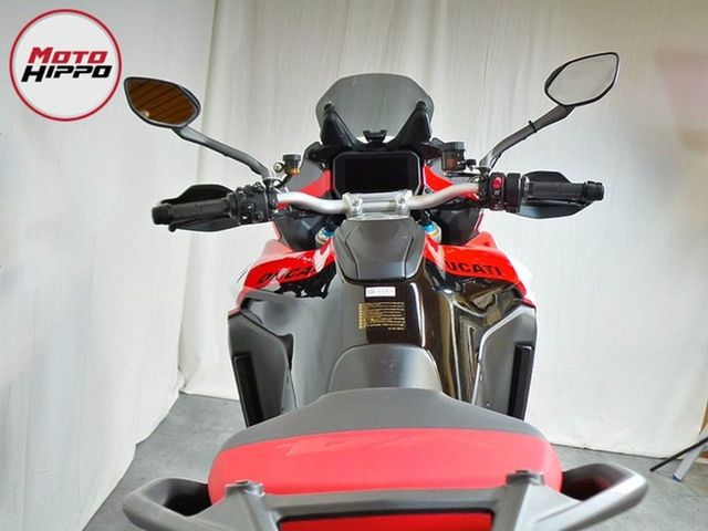 ducati - multistrada-v4-pikes-peak