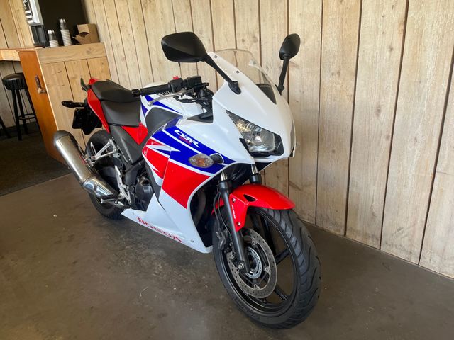 honda - cbr-300-r