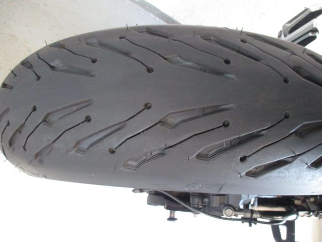 suzuki - gsr-600-a