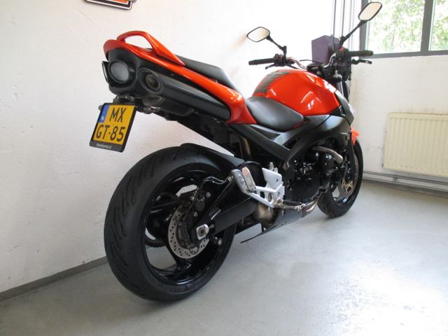 suzuki - gsr-600-a