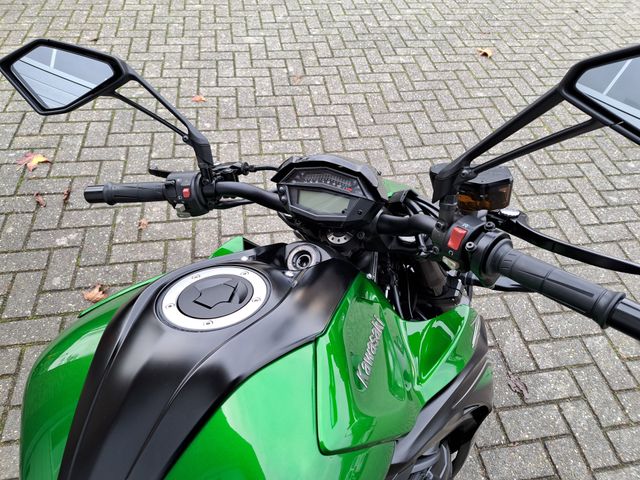kawasaki - z1000-abs