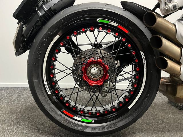 mv-agusta - brutale-800-dragster-rr