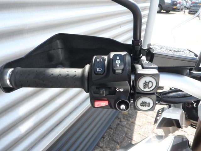 triumph - tiger-explorer-xc