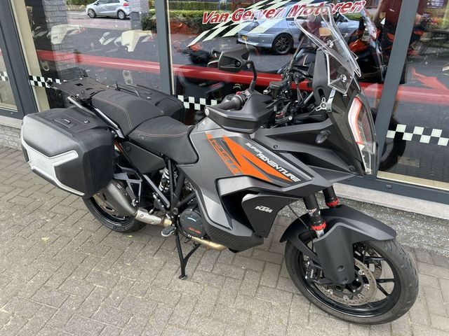 ktm - 1290-super-adventure-s