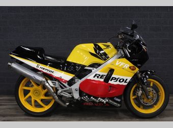 Honda VFR 400 R 1988 occasion