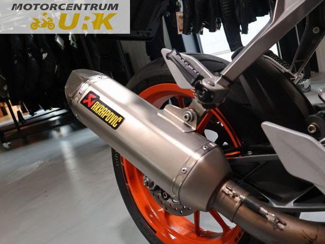ktm - 390-duke-abs