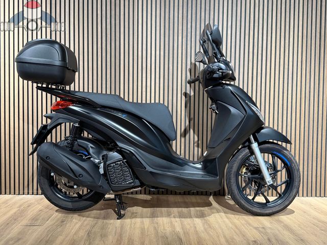 piaggio - medley-s-200