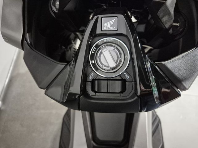 honda - adv-350