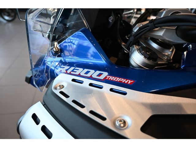 bmw - r-1300-gs-adventure-trophy