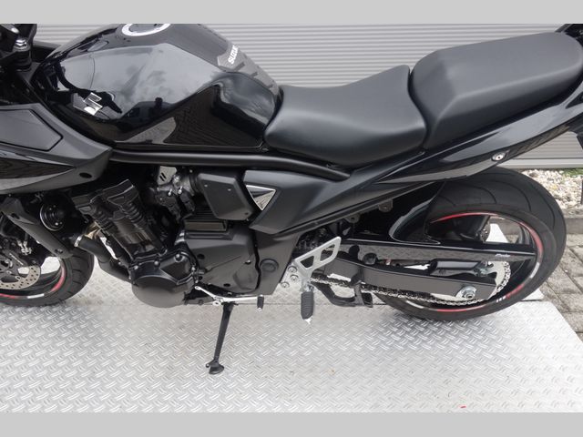 suzuki - gsf-650-s-bandit-abs