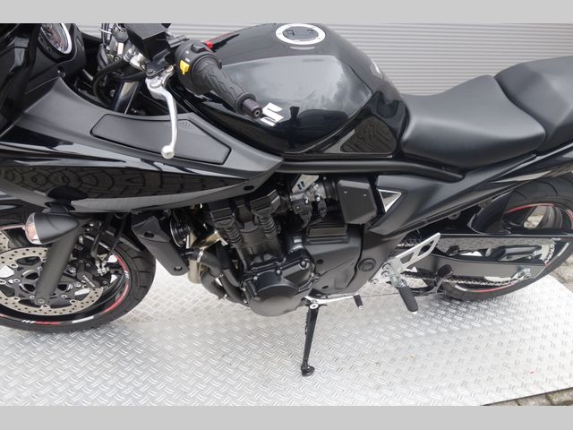 suzuki - gsf-650-s-bandit-abs