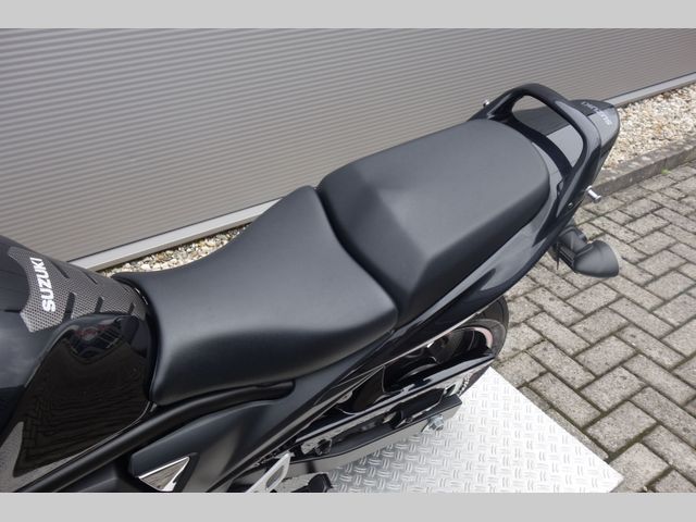suzuki - gsf-650-s-bandit-abs