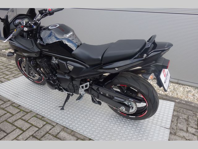suzuki - gsf-650-s-bandit-abs