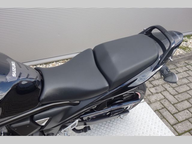 suzuki - gsf-650-s-bandit-abs