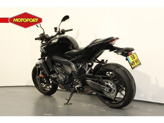 yamaha - mt-09-y-amt